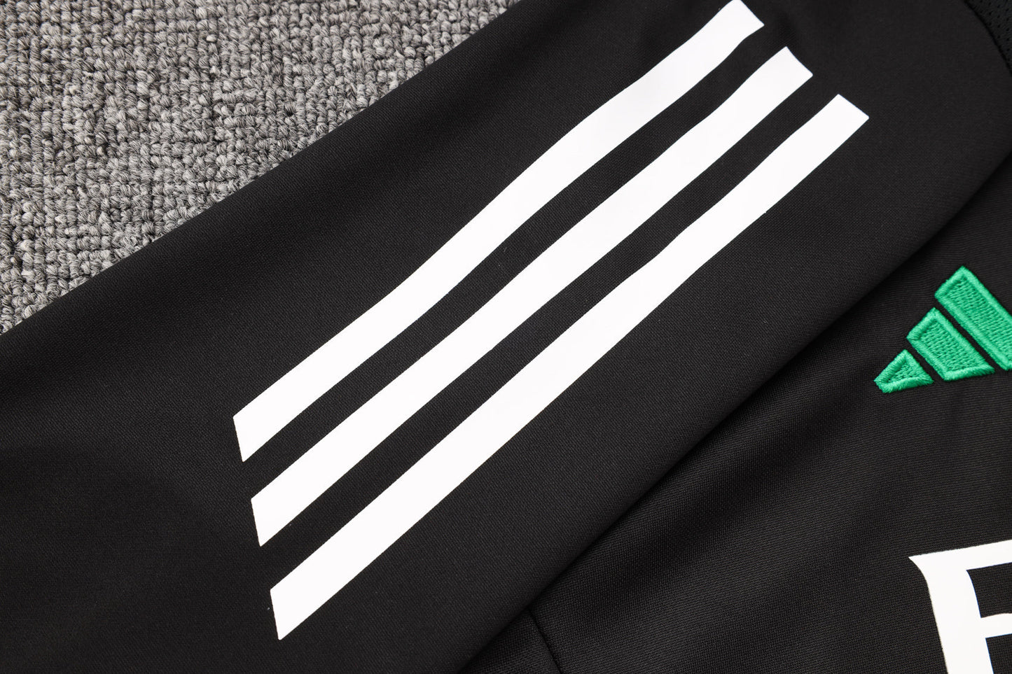 Arsenal Half TrackSuit 2024/25 - Zip II