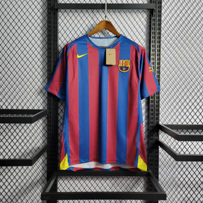 Barcelona Camiseta Local 2006/07 - Retro - RONALDINHO #10