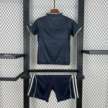 Real Madrid Camiseta Visitante 2025/26 - Niños