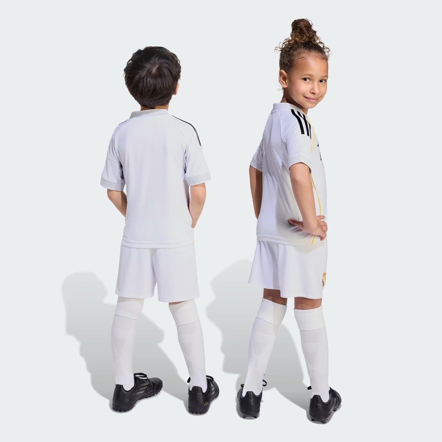 Real Madrid Camiseta Local 2025/26 - Niños