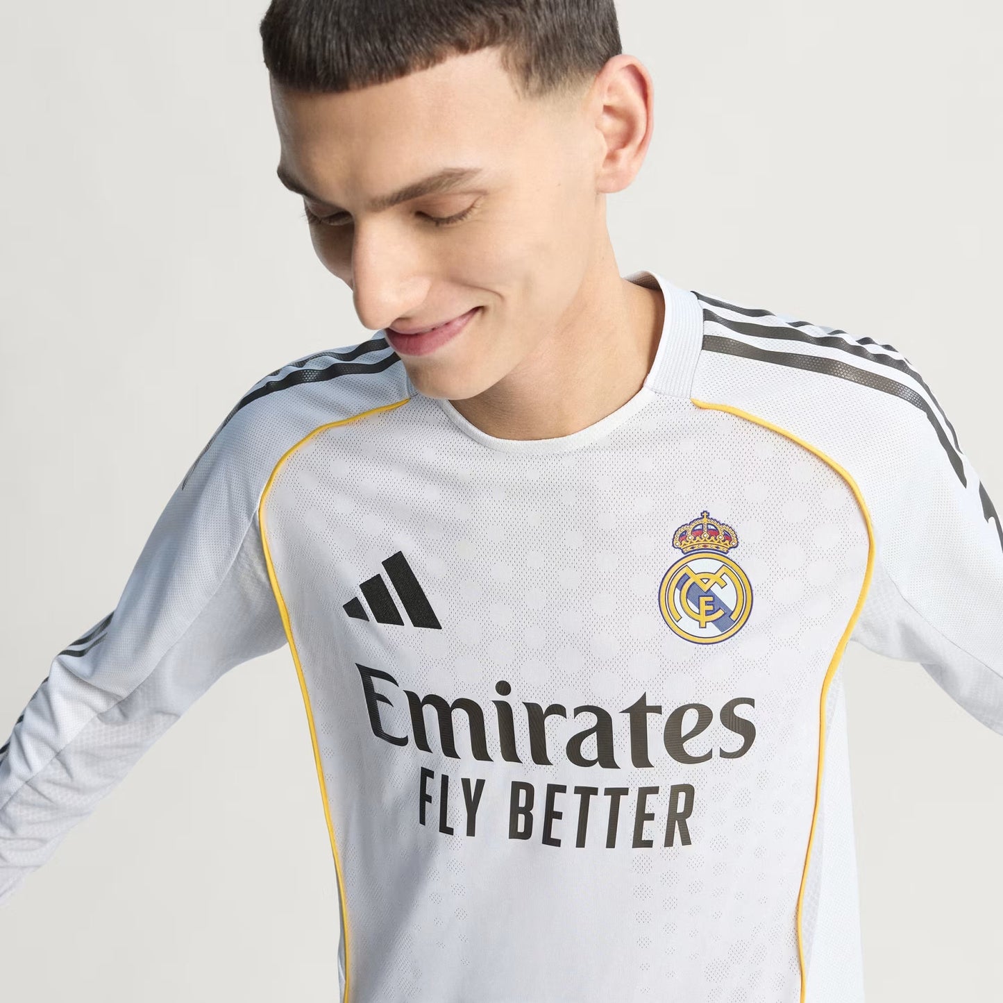 Real Madrid Camiseta Local 2025/26 - Manga Larga