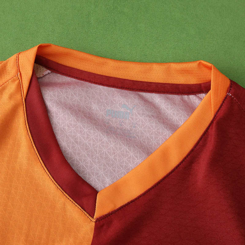 Galatasaray Player Camiseta Local 2025/26 - Versión Jugador - With Sponsors
