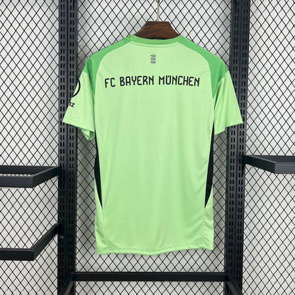 Bayern Munich Camiseta de Portero 2025/26