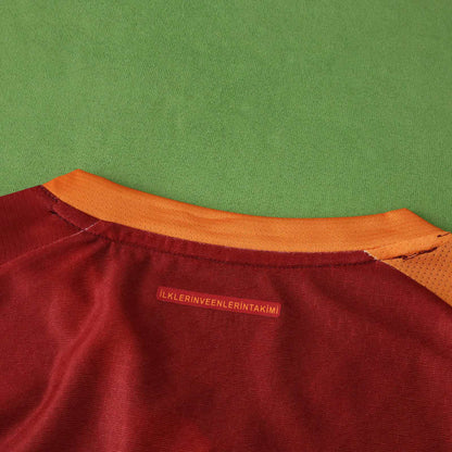 Galatasaray Player Camiseta Local 2025/26 - Versión Jugador - With Sponsors
