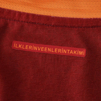 Galatasaray Player Camiseta Local 2025/26 - Versión Jugador - With Sponsors