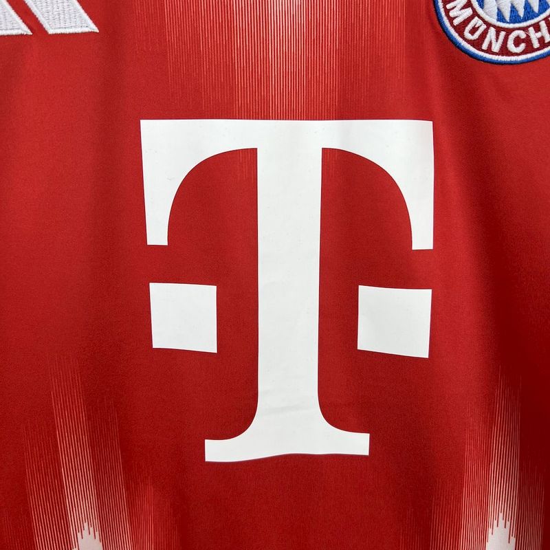 Bayern Munich Camiseta Local 2025/26 - Müller Edición Especial