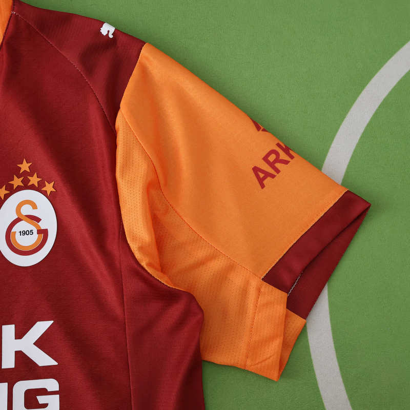 Galatasaray Player Camiseta Local 2025/26 - Versión Jugador - With Sponsors