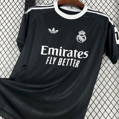 Real Madrid Entrenamiento Camiseta 2025/26 - Negra