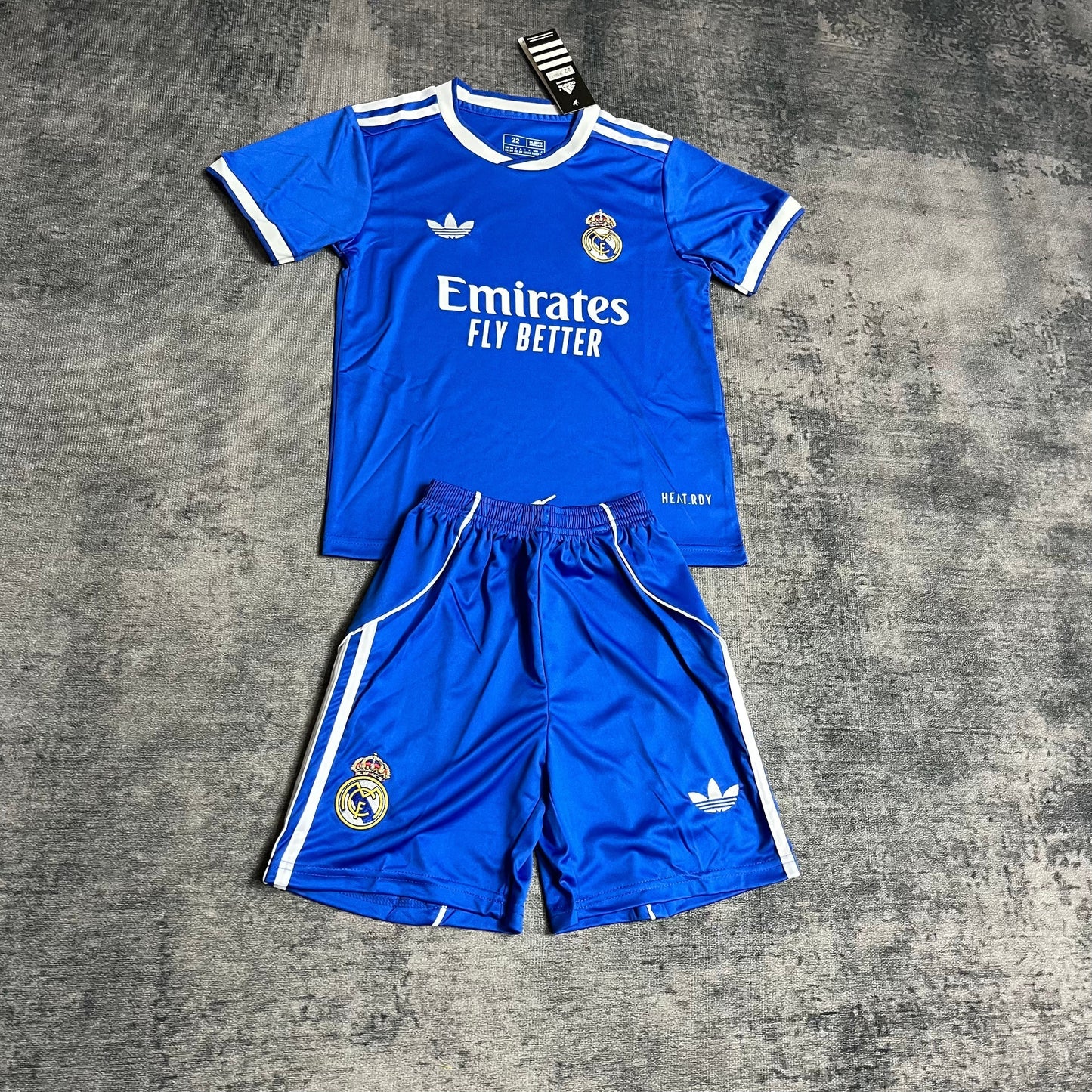 Real Madrid Tercera Camiseta 2025/26 - Niños