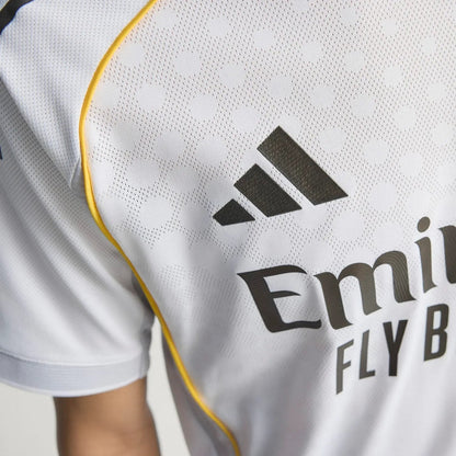 Real Madrid Camiseta Local 2025/26 - #8 VALVERDE
